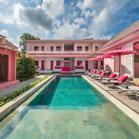 Bed and Breakfast Pinkprivate Balangan - For Cool Adults Only Джимбаран Экстерьер фото