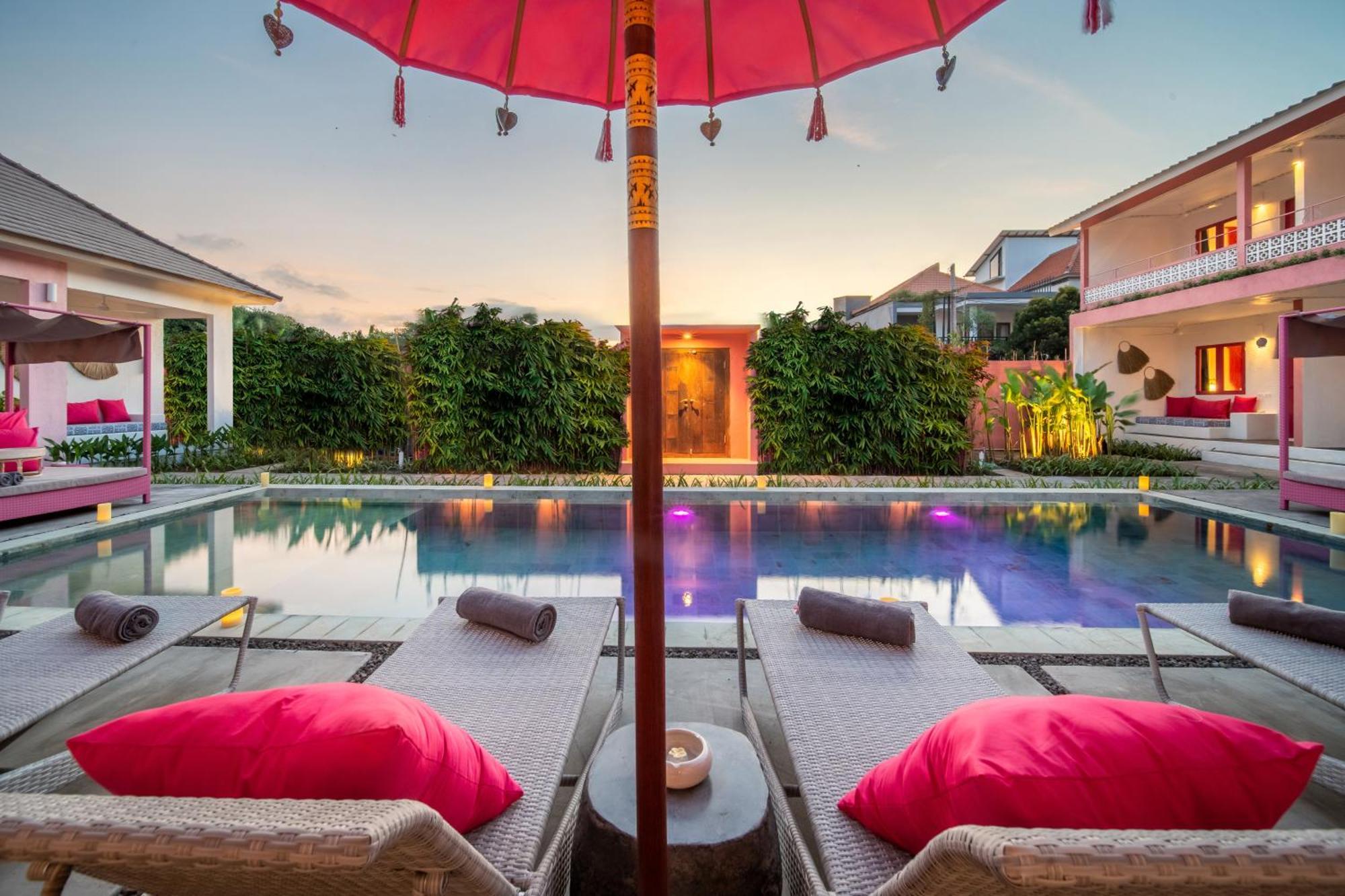 Bed and Breakfast Pinkprivate Balangan - For Cool Adults Only Джимбаран Экстерьер фото