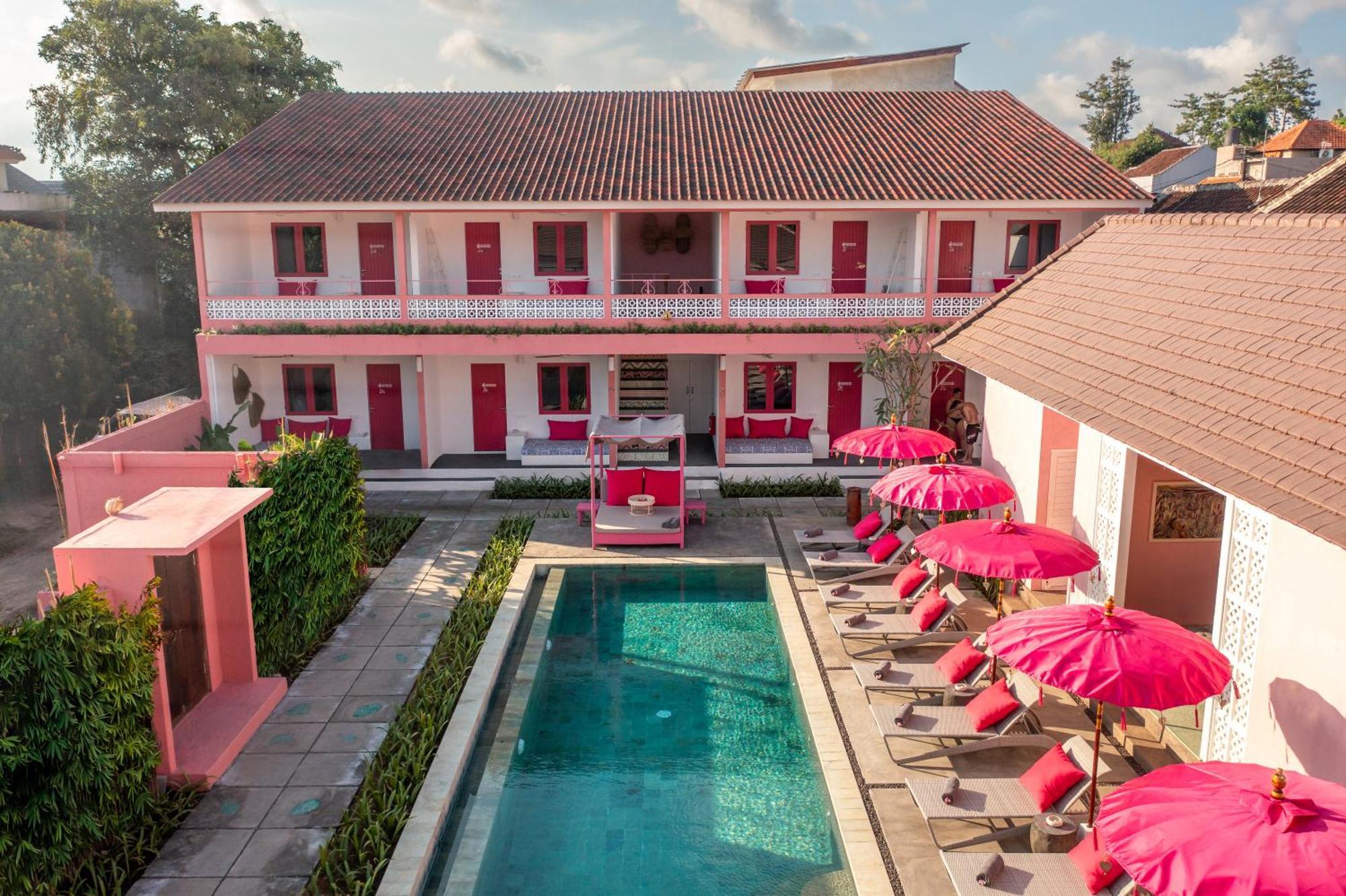 Bed and Breakfast Pinkprivate Balangan - For Cool Adults Only Джимбаран Экстерьер фото