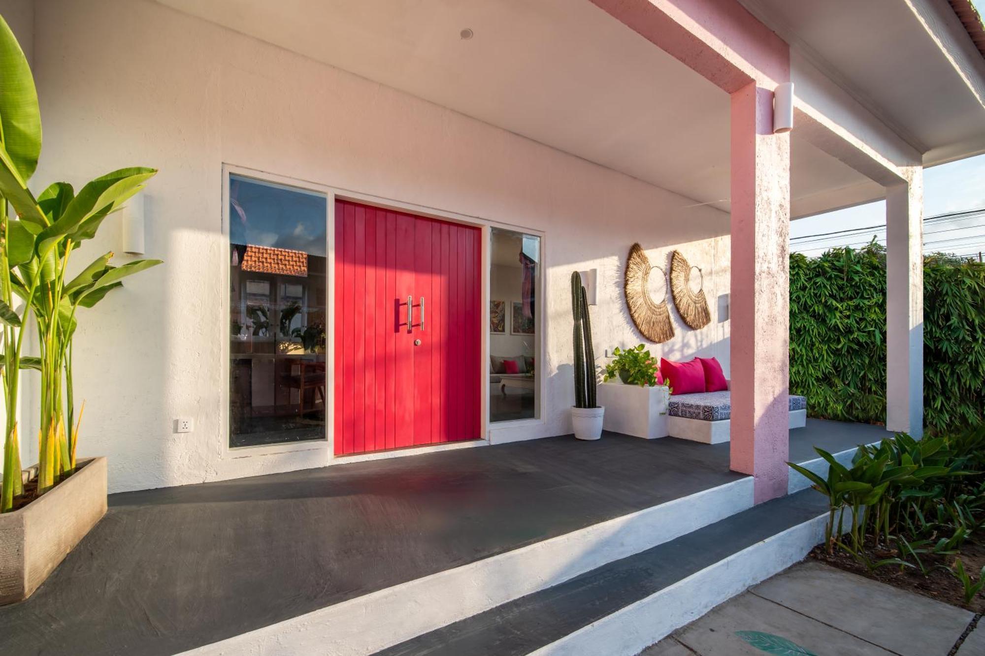 Bed and Breakfast Pinkprivate Balangan - For Cool Adults Only Джимбаран Экстерьер фото