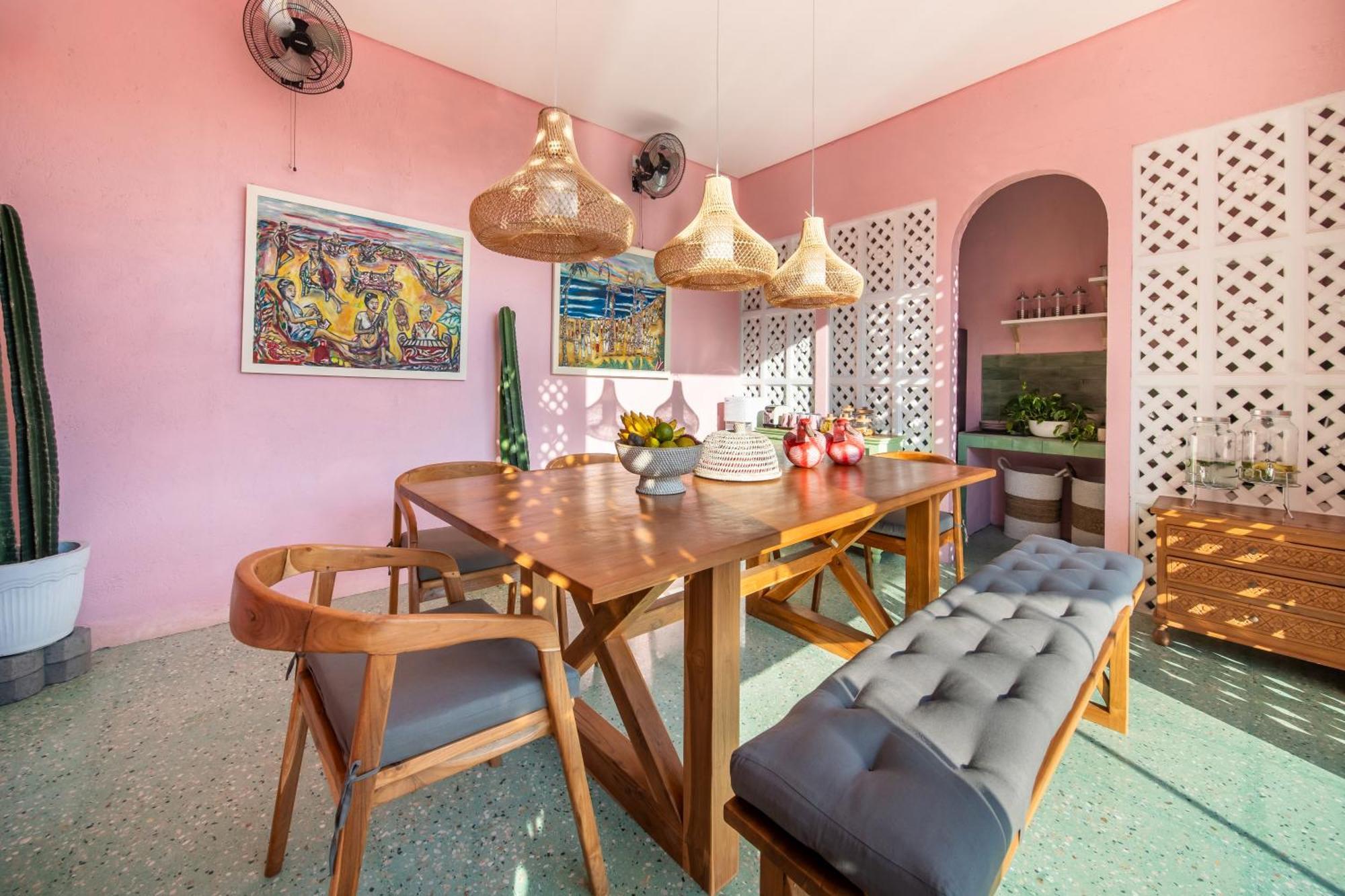 Bed and Breakfast Pinkprivate Balangan - For Cool Adults Only Джимбаран Экстерьер фото