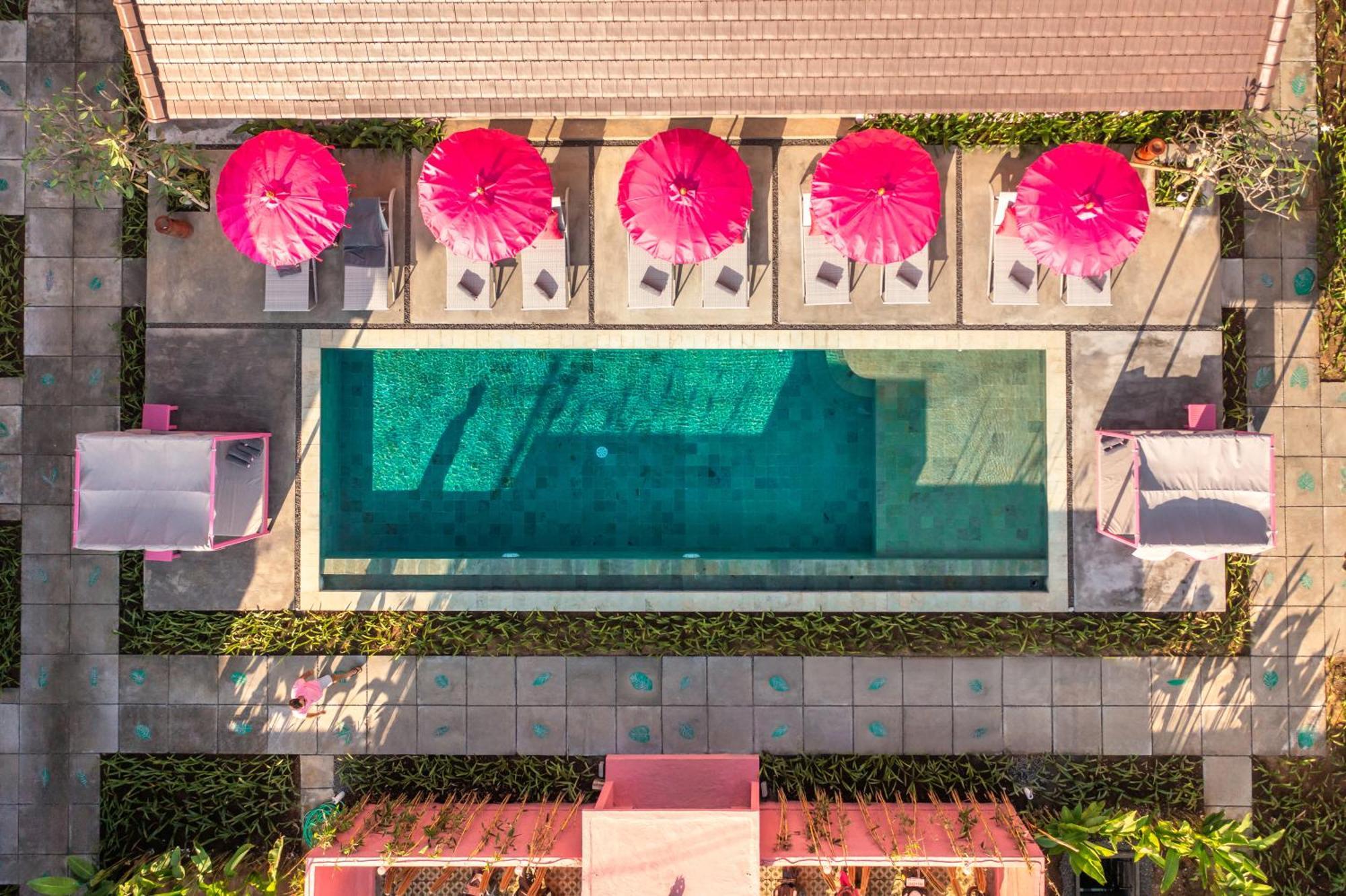 Bed and Breakfast Pinkprivate Balangan - For Cool Adults Only Джимбаран Экстерьер фото